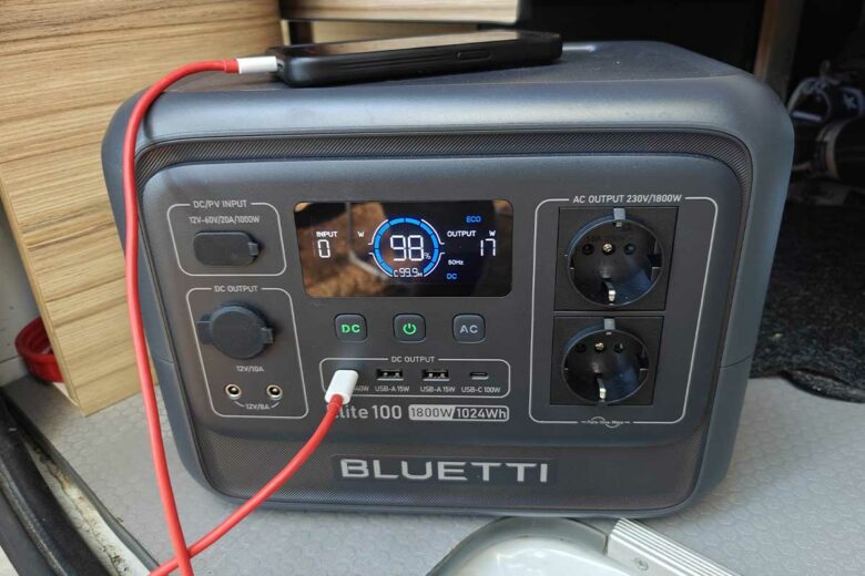 Une batterie portable parfaite pour les activités nomades.