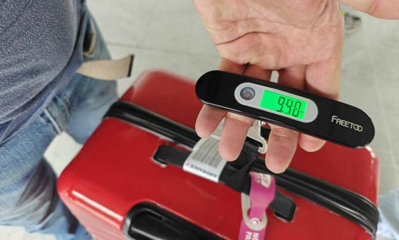 Un pèse bagage pour vos voyages afin de ne pas avoir de surtaxe à cause d'une valise trop lourde.