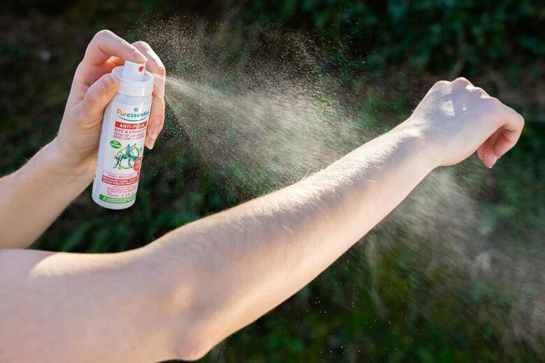 L'application de sprays ou de lotions anti moustiques est bien plus efficace.