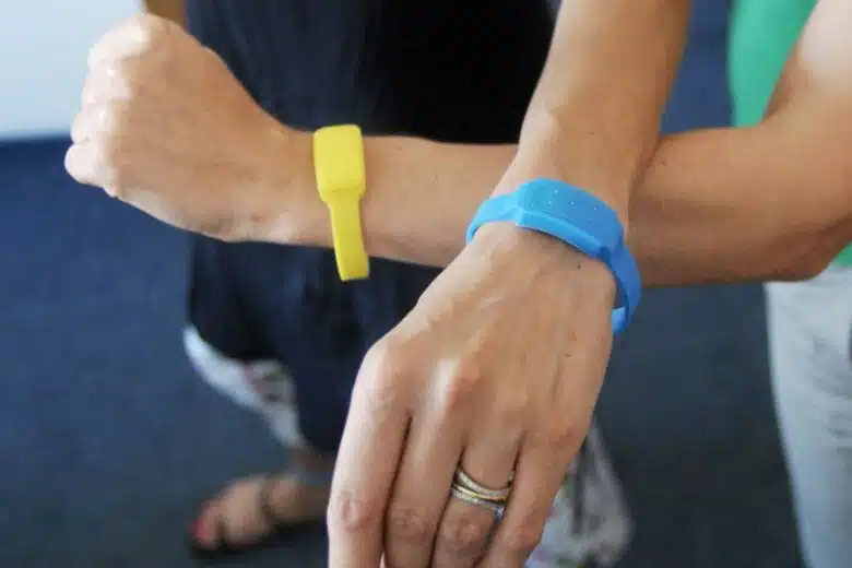 Les bracelets anti moustiques n'ont aucune efficacité selon de nombreuses études.