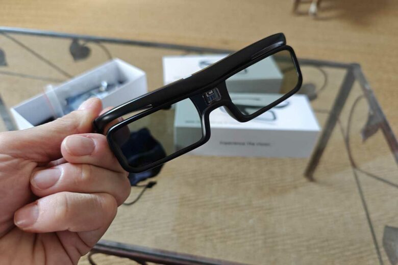Les lunettes 3D AWOL VISION.