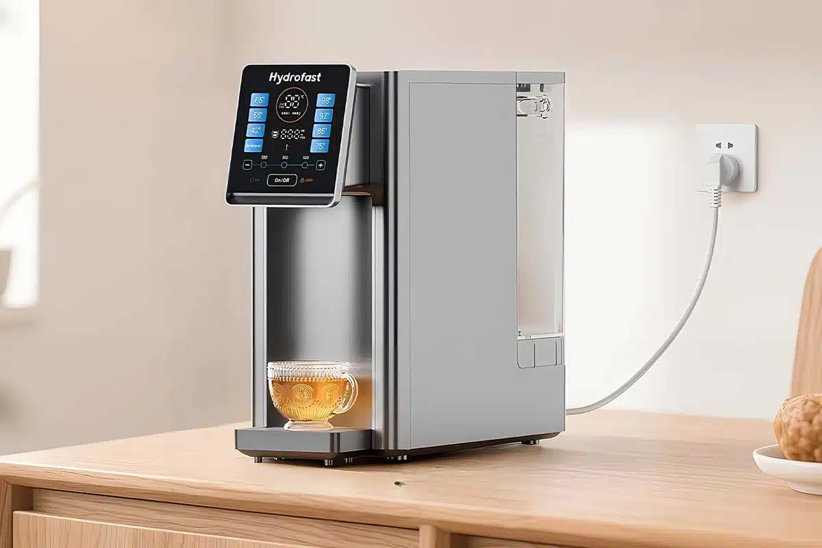 Une eau pure, chaude ou tiède à la demande, l’Hydrofast W100, la fontaine qui fait tout (ou presque)