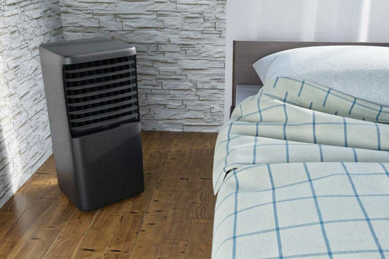 Un climatiseur dans une chambre.