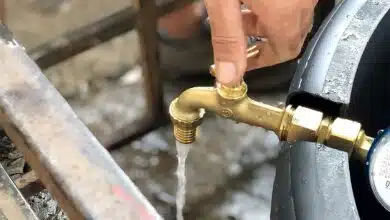 Un robinet d'eau.