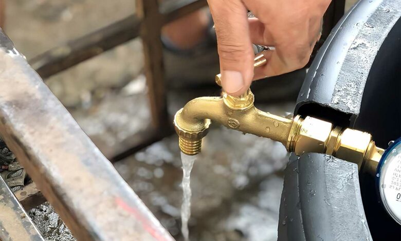 Un robinet d'eau.