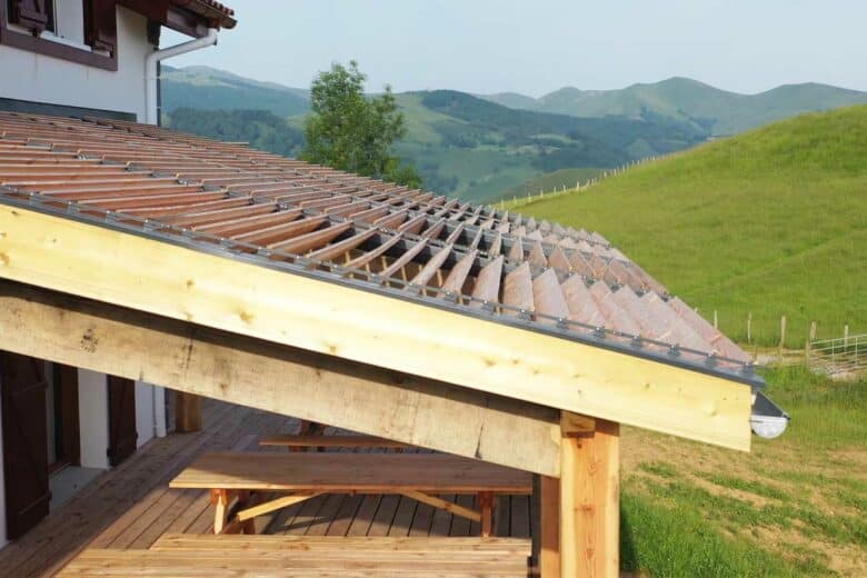Une belle pergola en bois.