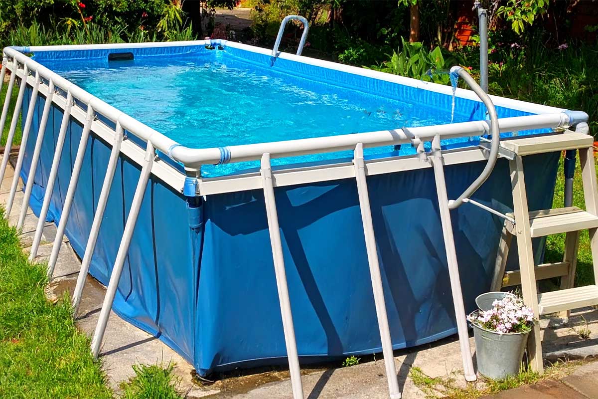 Quels sont les avantages et inconvénients d'une piscine tubulaire hors sol ?