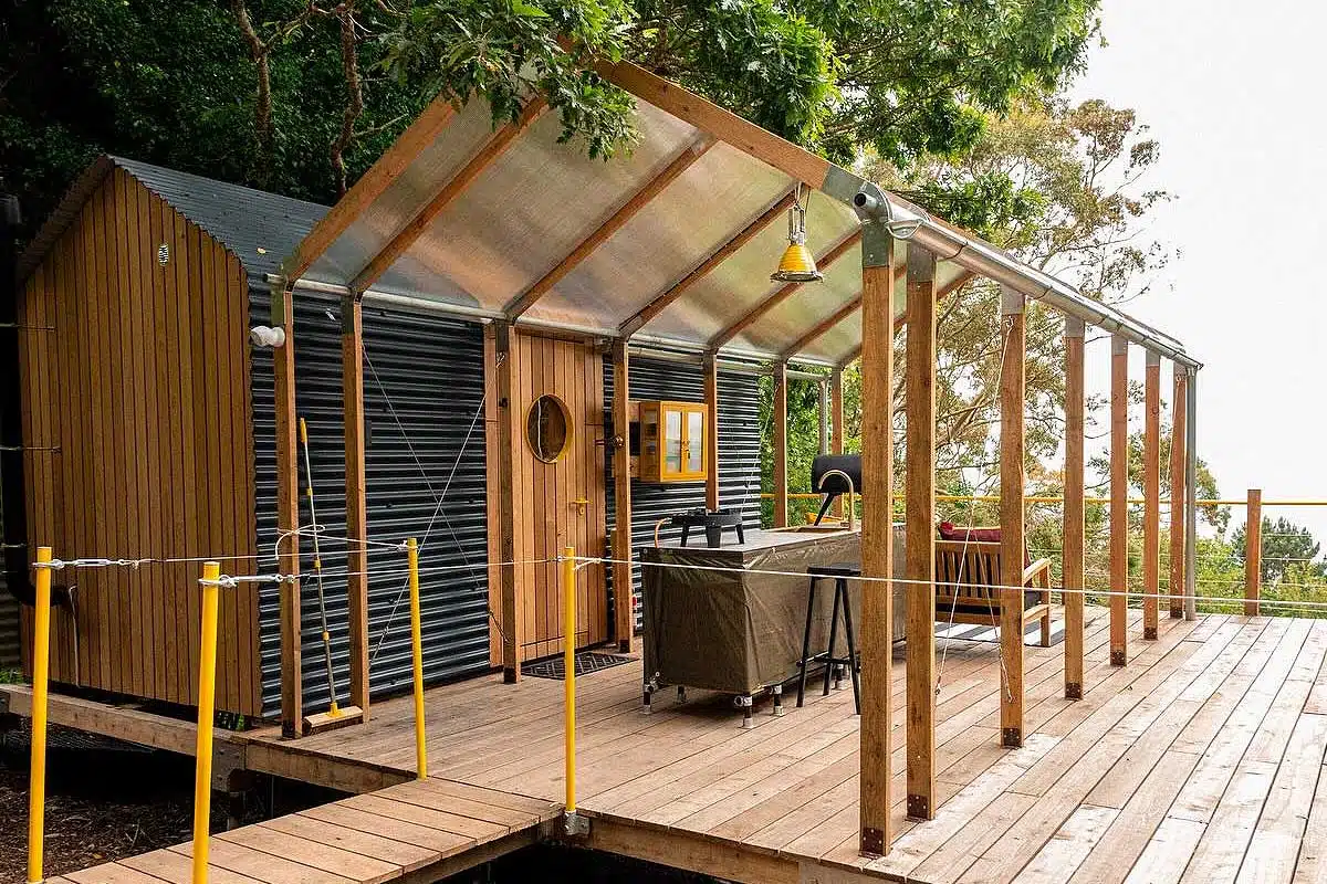 Configurez-vous même votre tiny house de rêve avec Tree Tents qui propose des modules pour adapter au fur et à mesure votre cocon.