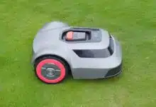 Un robot tondeuse futé, robuste et silencieux.