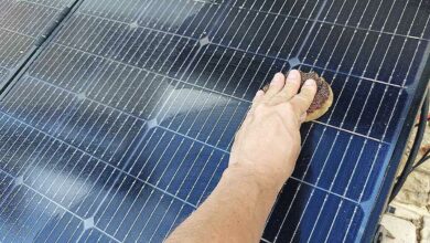 Nettoyage de panneaux solaires.