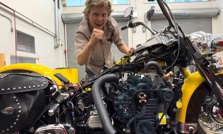 Une moto qui carbure avec de l'huile végétale usagée.