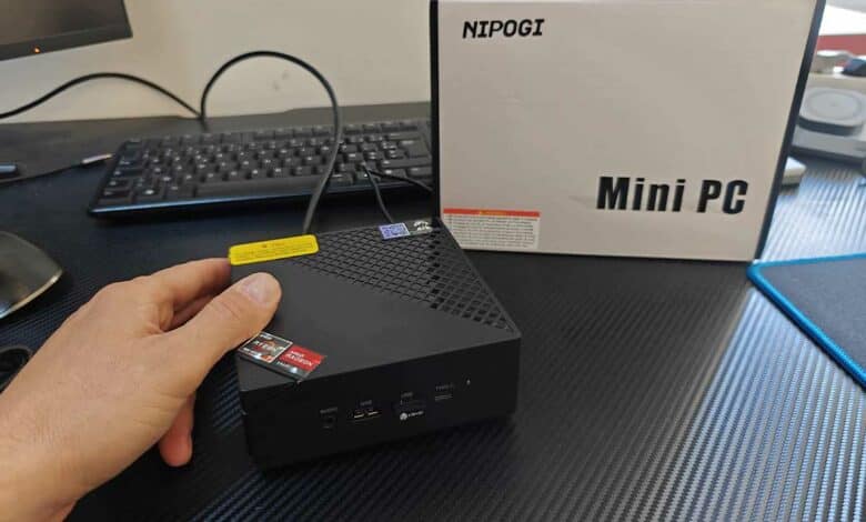 NiPoGi AM06 Pro Mini PC АMD Ryzen 7 7730U(8C/16T, jusqu'à 4,5 GHz)
