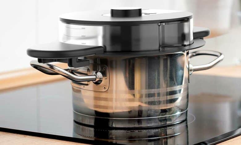 Un couvercle Simmi sur une casserole.