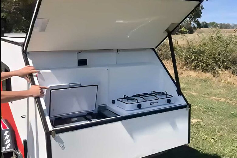Une mini caravane totalement fonctionnelle.
