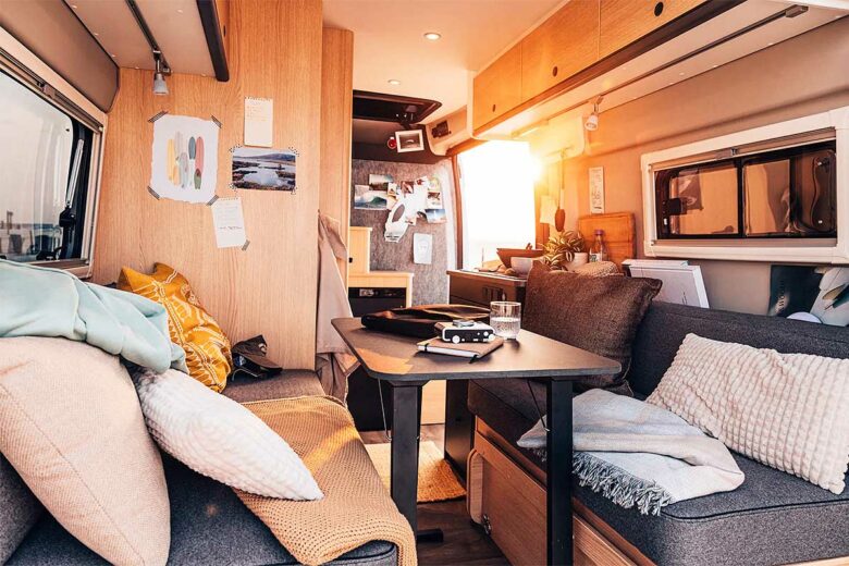 L'intérieur du Vanlife de Sunlight.