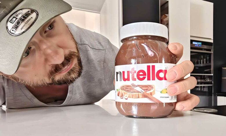 Les produits importés comme les noisettes du Nutella échappent à la loi interdisant l'utilisation de pesticide, les agriculteurs demandent de la cohérence. Photo d'illustration non contractuelle. Crédit photo : Alexandre Bonazzi pour NeozOne