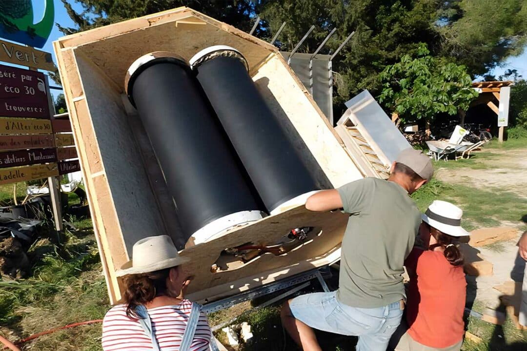 Un manuel de construction pour un Chauffe Eau Solaire low-tech.