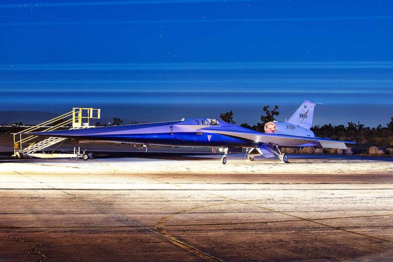 L'avion X-59 sur le tarmac.