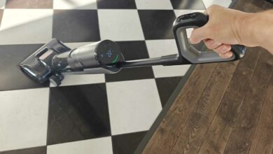 Dreame H15S aspirateur laveur, nettoyage triple arête, bras robotisé AI, aspiration 21 000 Pa, sans nœud, nettoyage de la brosse et séchage silencieux à 90 °C, portée à plat à 180°, contrôle via l'app.