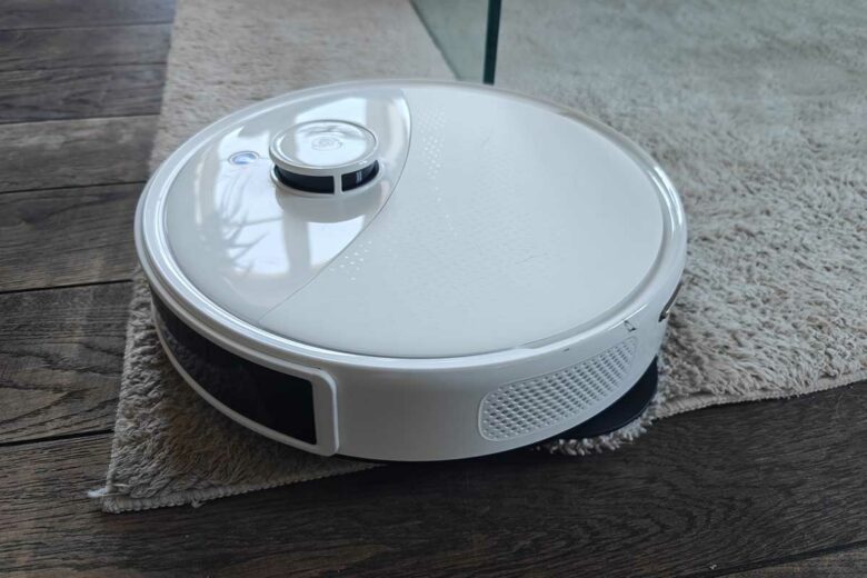 Le robot détecte les tapis.