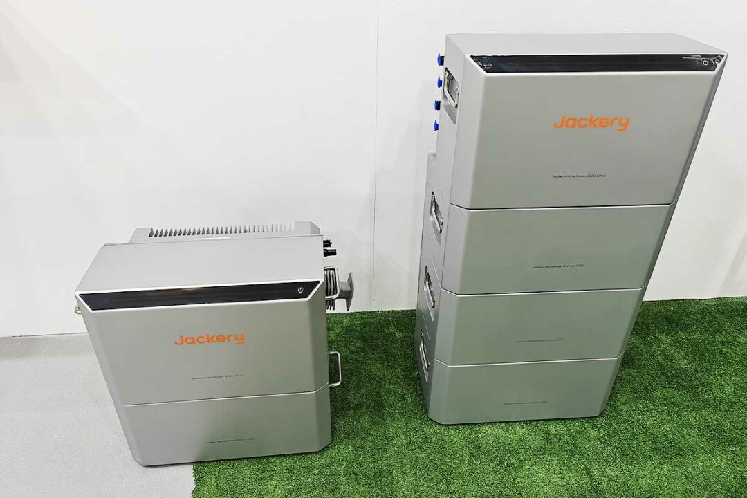 Le Jackery HomePower 2000 Ultra sur le stand de l'IFA Berlin.