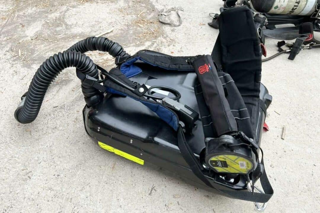 Un système respiratoire portable équipé de la boucle R-O Système.