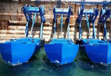 Des flotteurs Eco Wave Power.