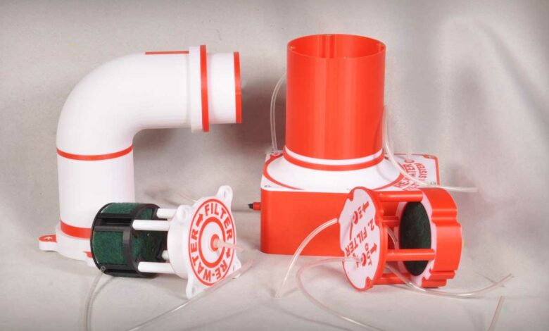 Un système de filtration pour recycler les eaux grises.
