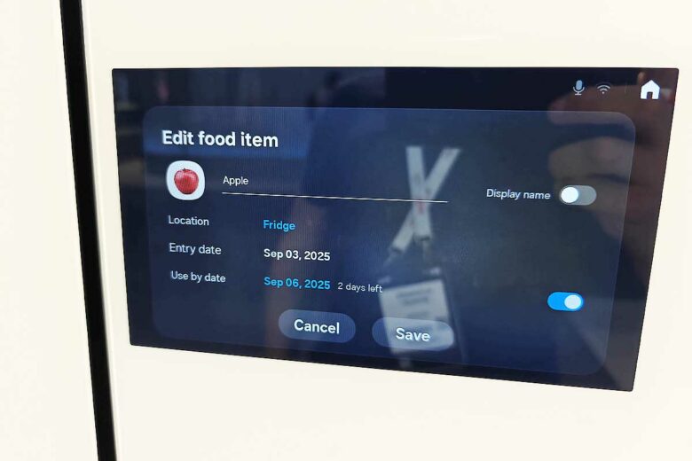Un écran du frigo Samsung.