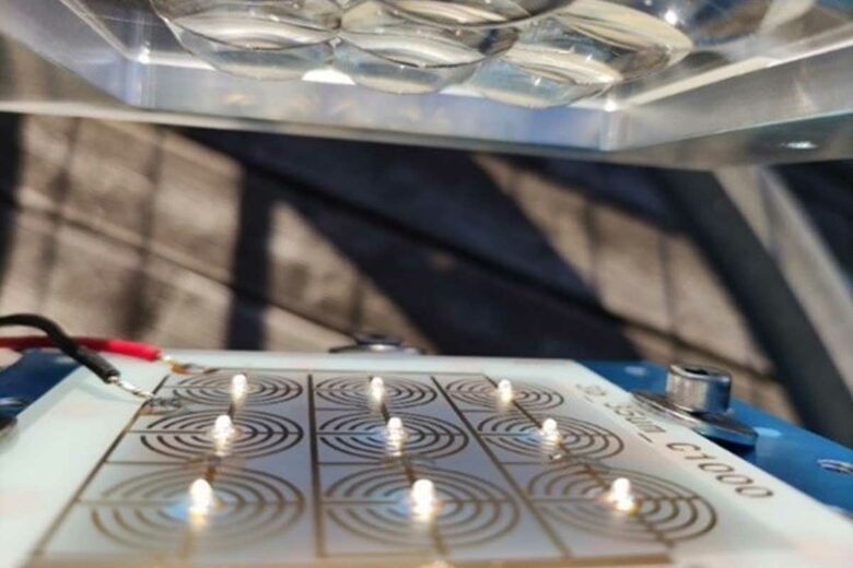Un prototype de module micro-CPV.