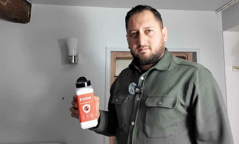 Yunnus Kal et son produit anti punaise de lit, le Zilbug.