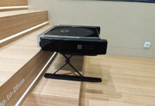 Un robot aspirateur monte des escaliers, du jamais vu.