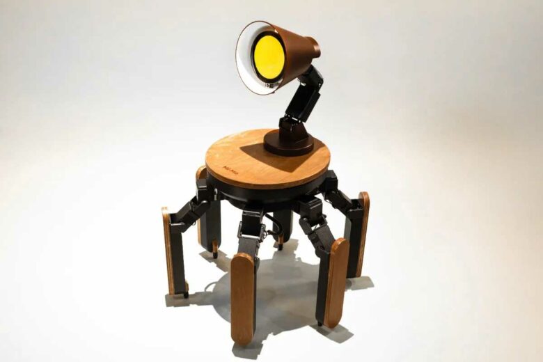 La lampe robot Mi-Mo de Jizai.