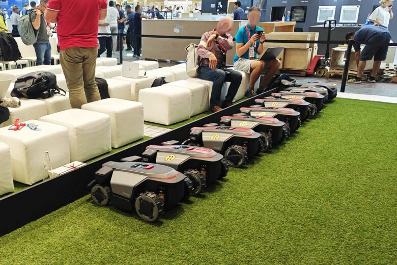 Une démonstration de RockMow Z1.