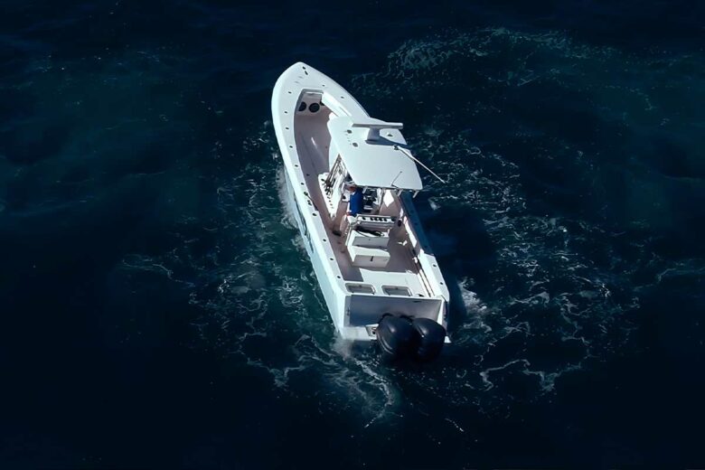 Le gyrostabilisateur annule 95 % du roulis sur les bateaux.