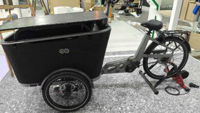 Le vélo cargo solaire présenté par Zendure lors de l'IFA 2025.