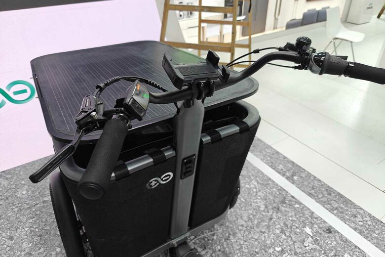 Le vélo cargo solaire de Zendure.