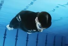 Cet homme est capable de passer plus de 29 minutes en apnée.