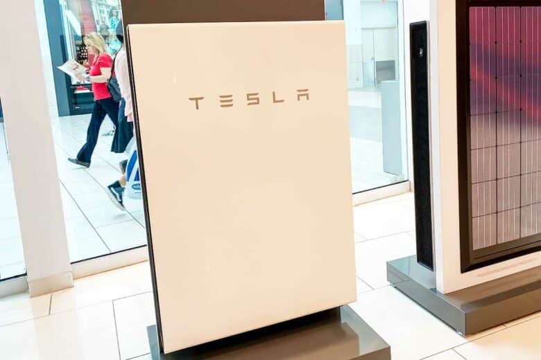 Une batterie résidentielle Tesla.