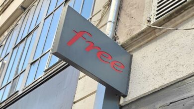 L'enseigne d'une boutique Free.