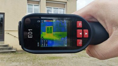 Une caméra thermique utilisée pour vérifier la bonne isolation.
