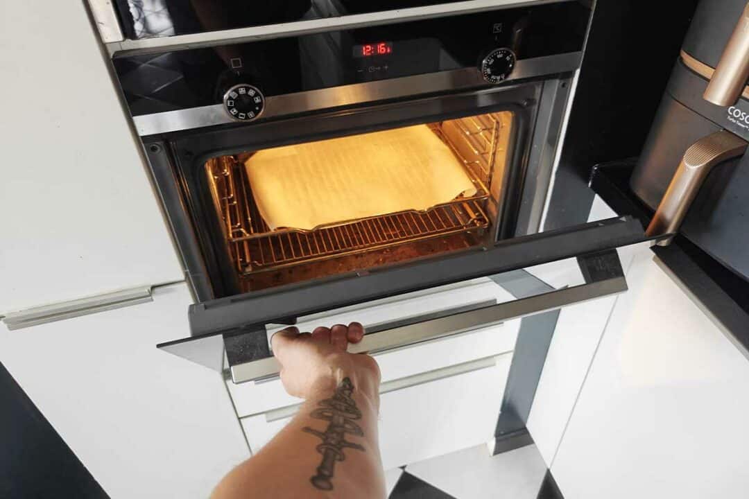 Four ou Airfryer, le débat est toujours d'actualité dans la cuisine.