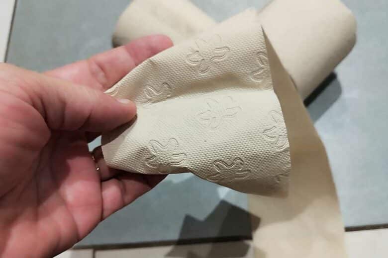 Du papier toilette.