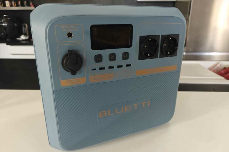 Une batterie de 16 kg.