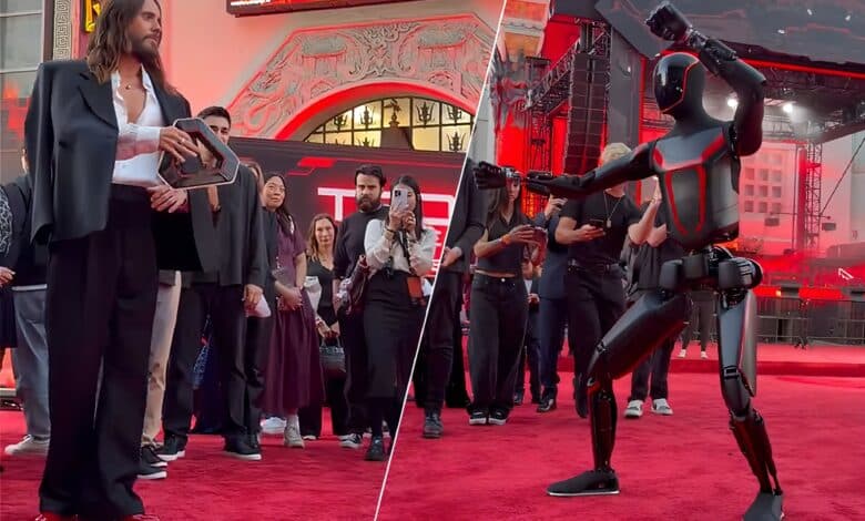 Jared Leto fait face à Tesla Optimus lors d'une avant-première du film Tron.