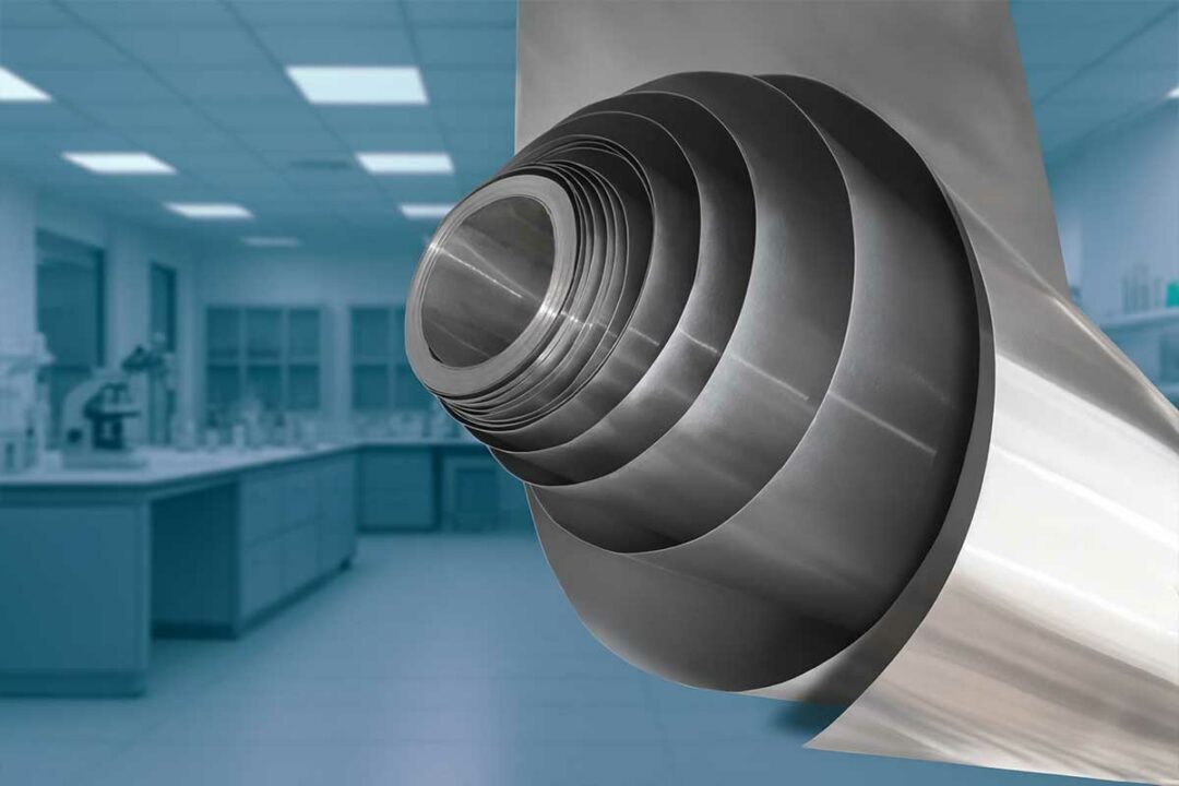 Un rouleau d'aluminium.