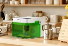 Gravez vos créations de Noël avec le Mecpow M1, le mini graveur laser qui fait des merveilles