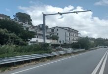 En Italie, un radar nommé SV3 est capable de détecter les franchissements de ligne blanche. Image d'illustration non contractuelle. Crédit photo : Calabria Inchieste