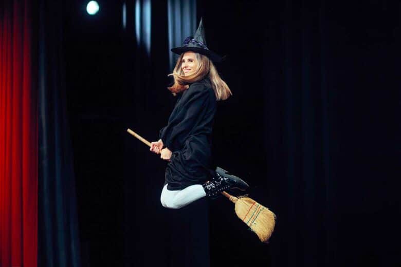 Une artiste lors de son spectacle.