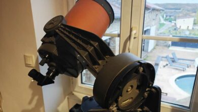 Un télescope celestron.